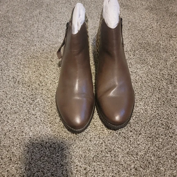 SOLD - Picture 8 of 13